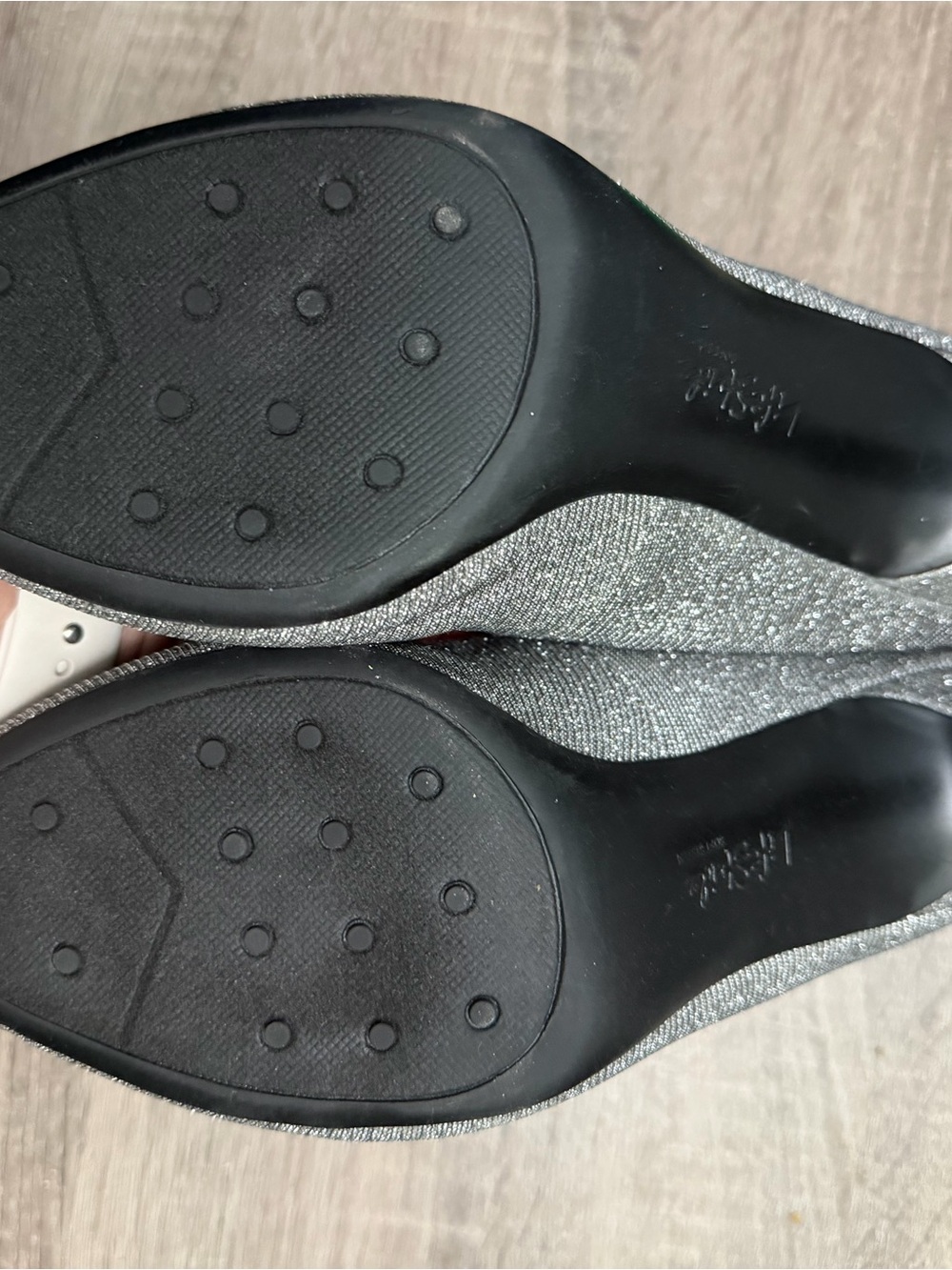 NWT Life Stride|Silver Glitter Mid-Heel Pump|Size 8.5 - Picture 6 of 8